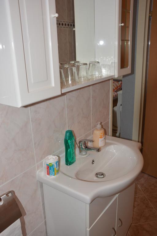 Apartments Petar & Anka Biograd Na Moru Rom bilde