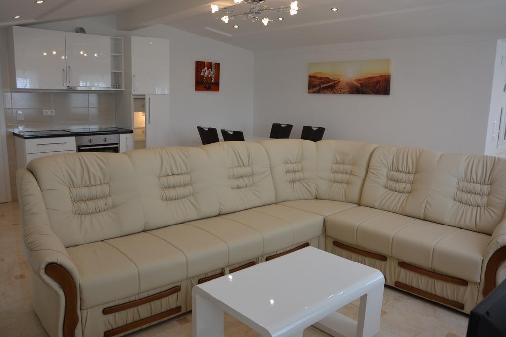 Apartments Petar & Anka Biograd Na Moru Eksteriør bilde