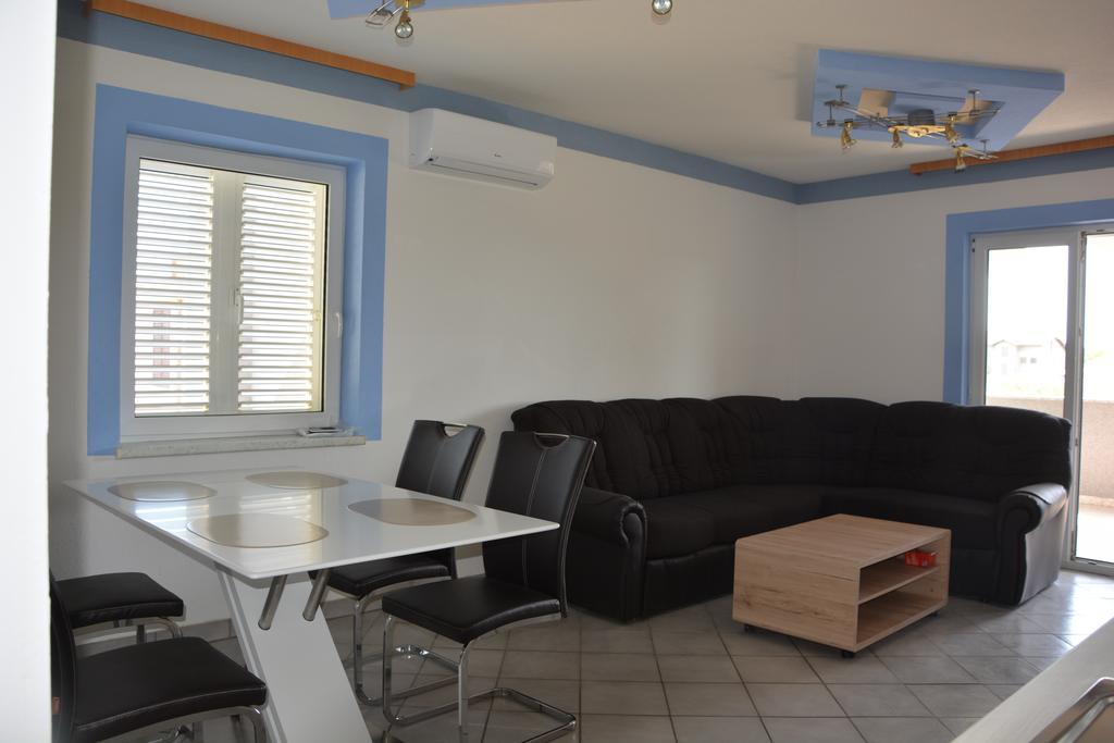 Apartments Petar & Anka Biograd Na Moru Eksteriør bilde