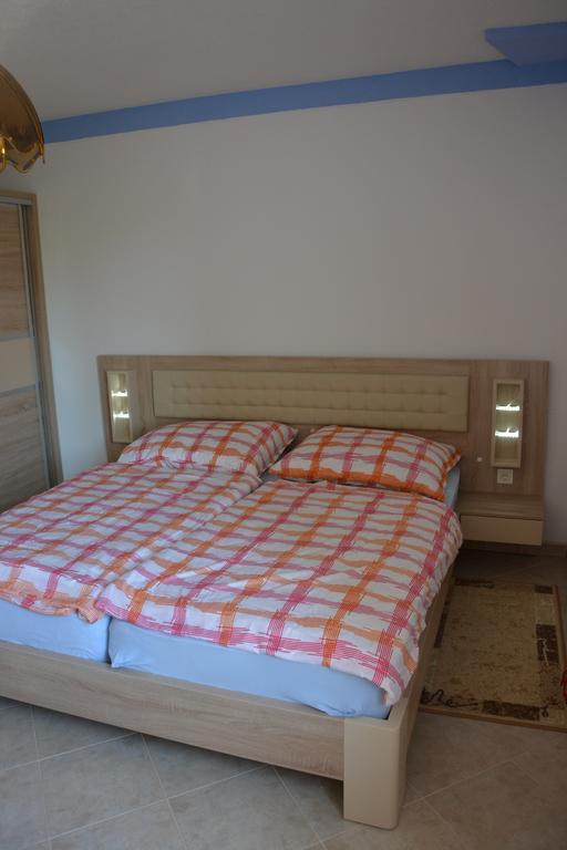Apartments Petar & Anka Biograd Na Moru Eksteriør bilde